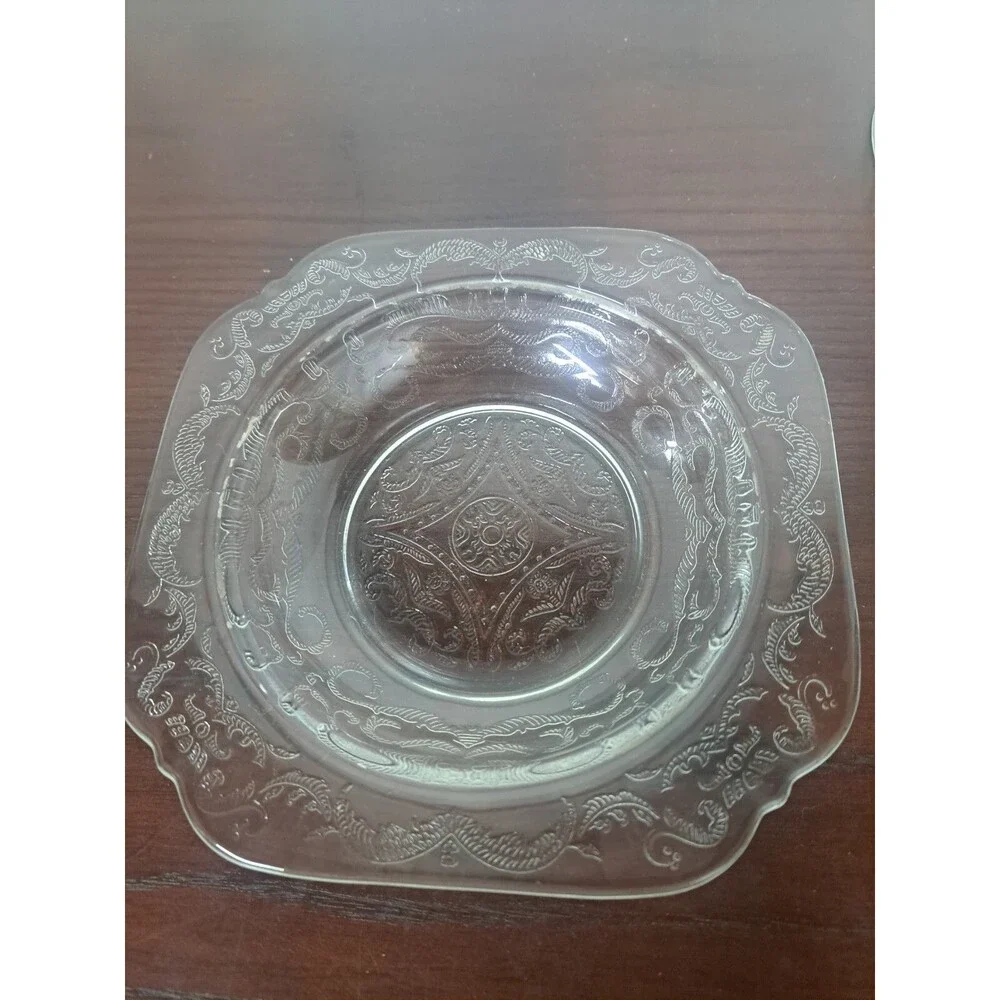 Vintage Federal Madrid Glass Butter/Cheese Dish With Etched Design